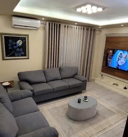 New Bazar Luxury * تيرانا