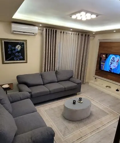 New Bazar Luxury * Tiran